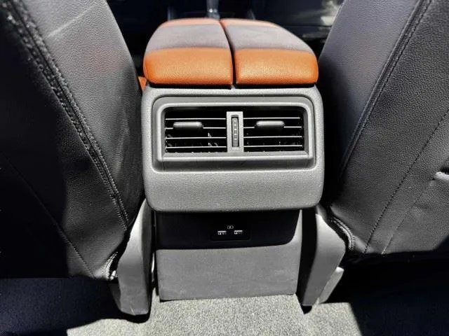 Mazda CX-50 photo 43