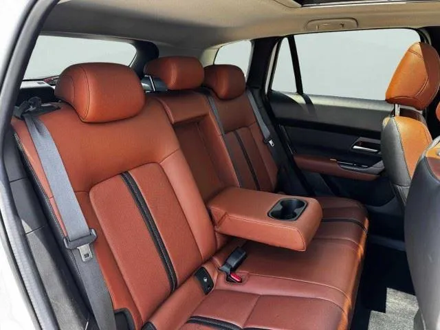 Mazda CX-50 photo 48