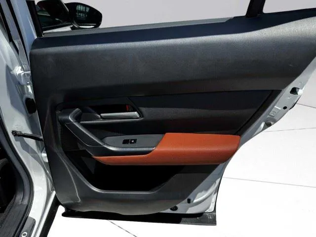 Mazda CX-50 photo 49