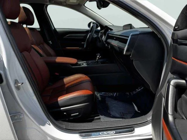 Mazda CX-50 photo 51