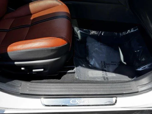 Mazda CX-50 photo 53