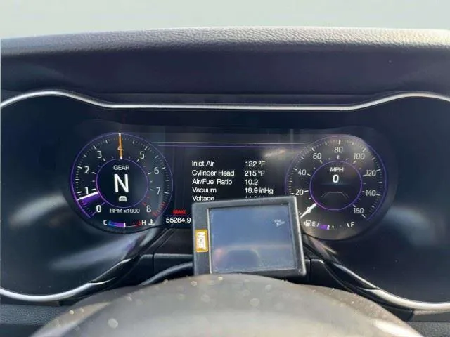 Ford Mustang photo 28