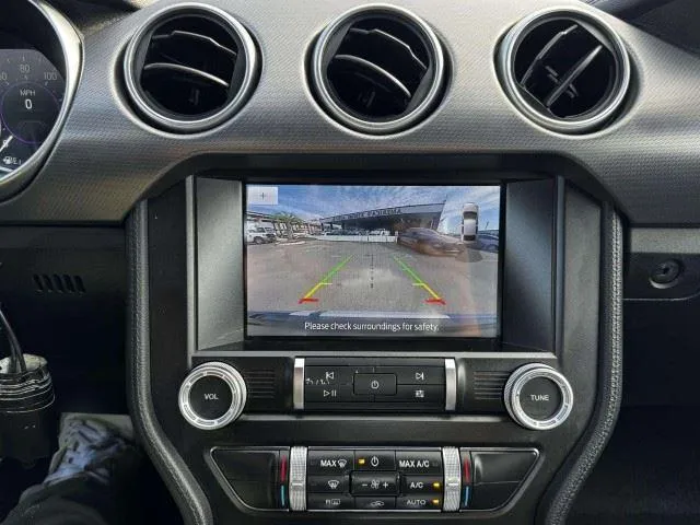 Ford Mustang photo 37