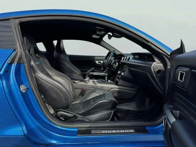 Ford Mustang photo 41