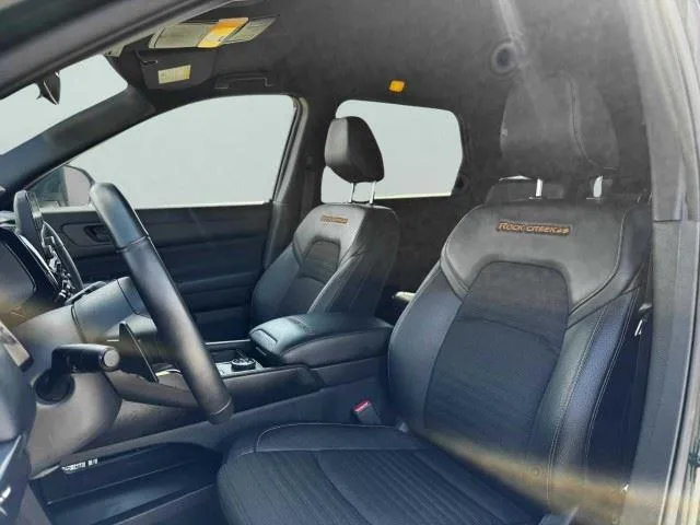 Nissan Pathfinder photo 19