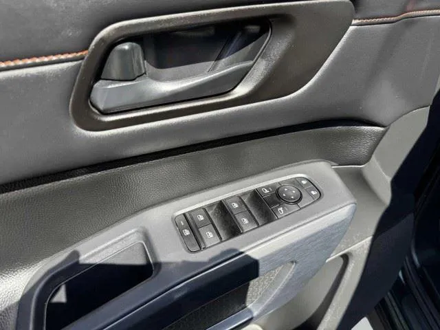 Nissan Pathfinder photo 21