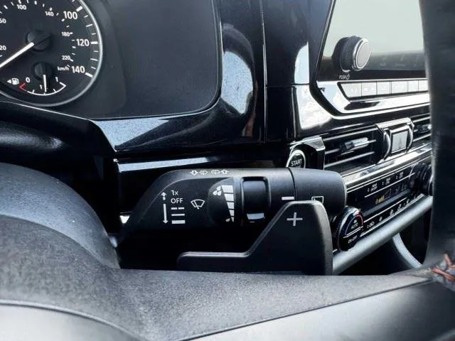 Nissan Pathfinder photo 24