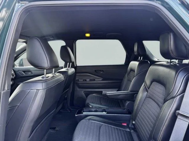 Nissan Pathfinder photo 36