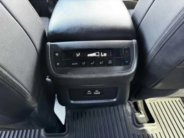 Nissan Pathfinder photo 46