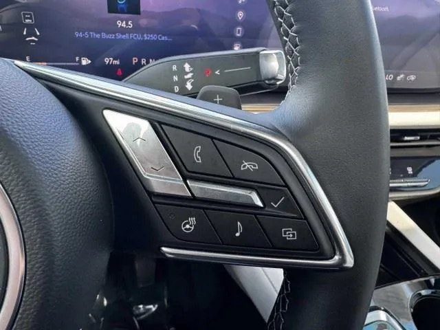 Buick Envision photo 29