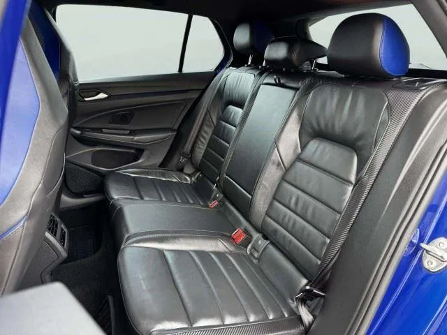 Volkswagen Golf R photo 41