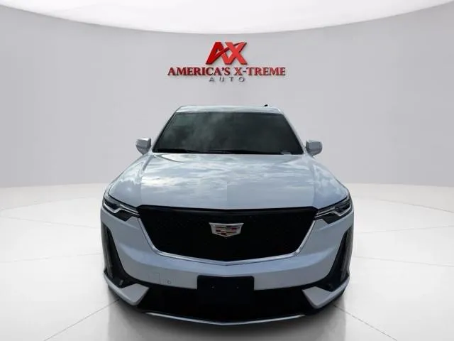 Cadillac XT6 photo 9