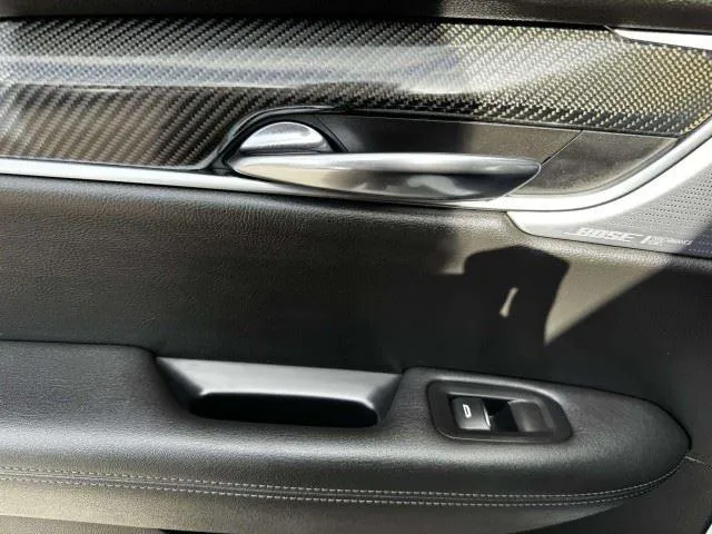 Cadillac XT6 photo 37