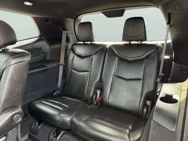 Cadillac XT6 photo 39