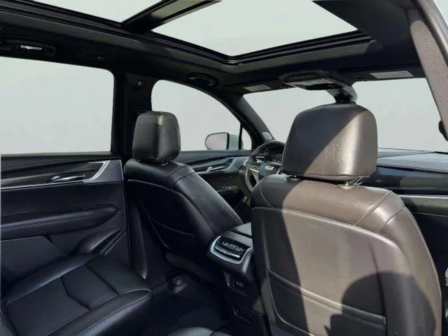 Cadillac XT6 photo 48