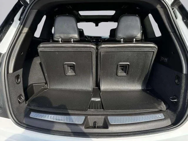 Cadillac XT6 photo 50