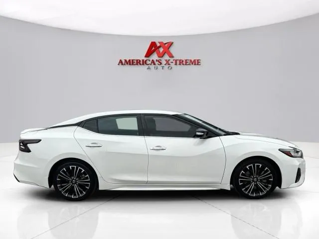 Nissan Maxima photo 7