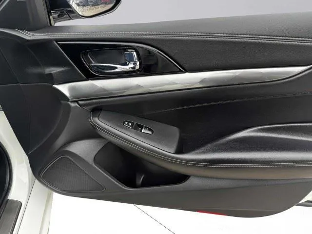 Nissan Maxima photo 48