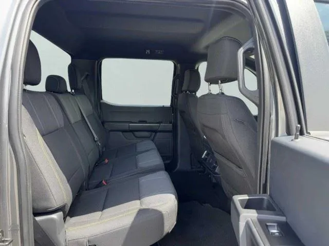 Ford F-150 photo 47