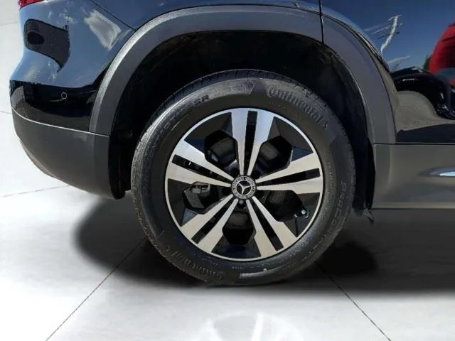 Mercedes-Benz GLB photo 51