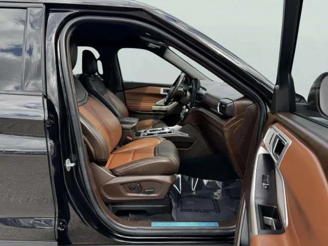 Ford Explorer photo 49