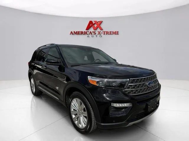 Ford Explorer photo 8