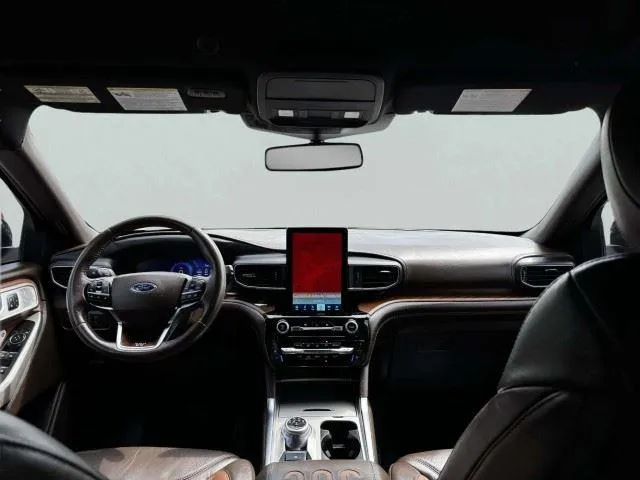 Ford Explorer photo 40
