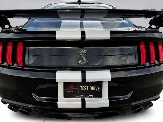 Ford Mustang photo 20