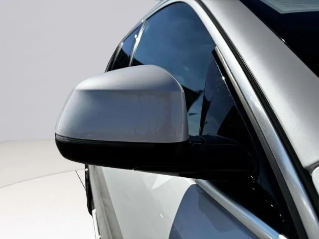 BMW X5 photo 8