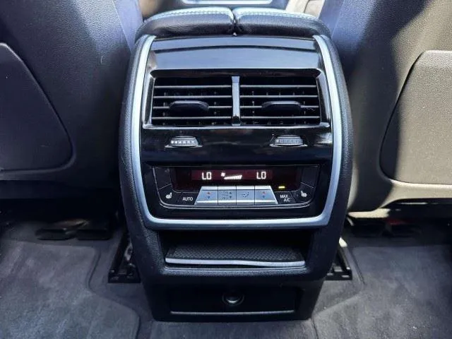 BMW X5 photo 39