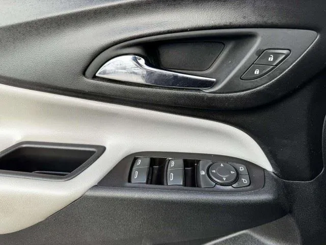 Chevrolet Equinox photo 21