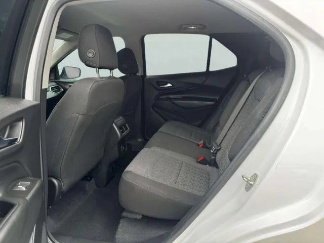 Chevrolet Equinox photo 38