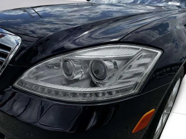 Mercedes-Benz S-Class photo 14
