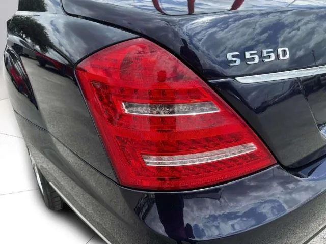 Mercedes-Benz S-Class photo 16