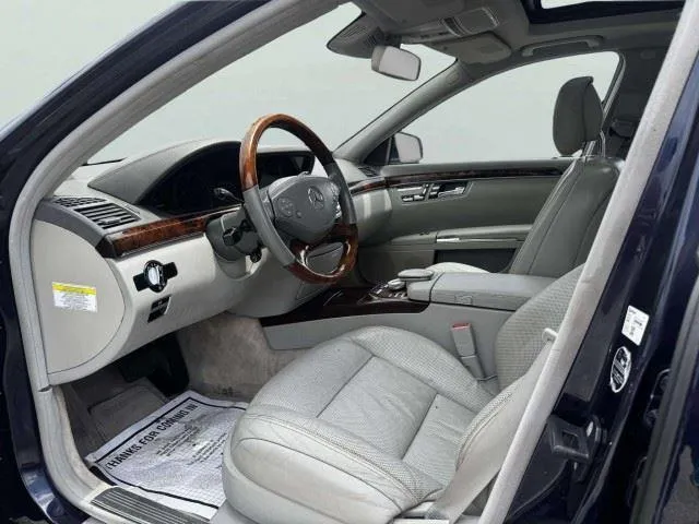 Mercedes-Benz S-Class photo 22