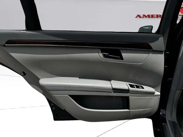 Mercedes-Benz S-Class photo 37