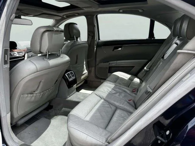 Mercedes-Benz S-Class photo 40