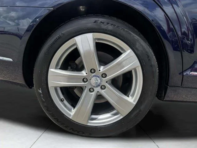 Mercedes-Benz S-Class photo 60