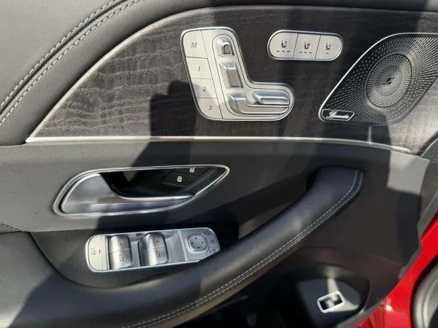 Mercedes-Benz GLE photo 21