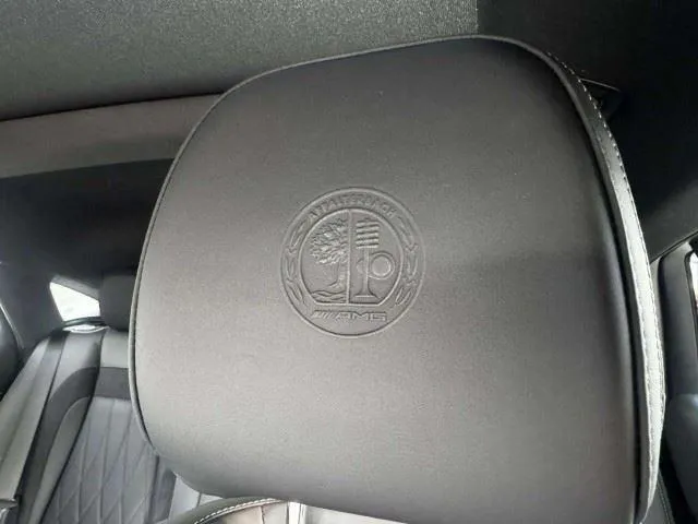 Mercedes-Benz GLE photo 25