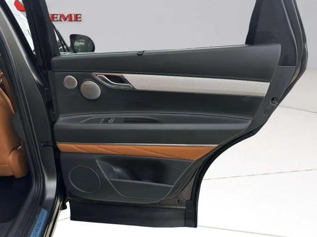 Genesis GV80 photo 49