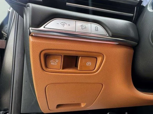Genesis GV80 photo 24
