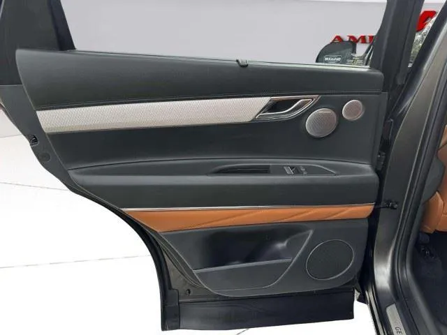 Genesis GV80 photo 38