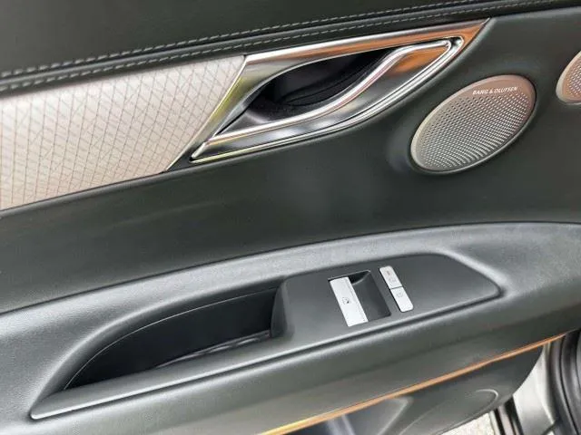 Genesis GV80 photo 39