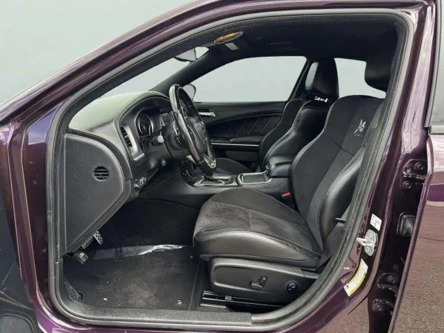 Dodge Charger photo 18