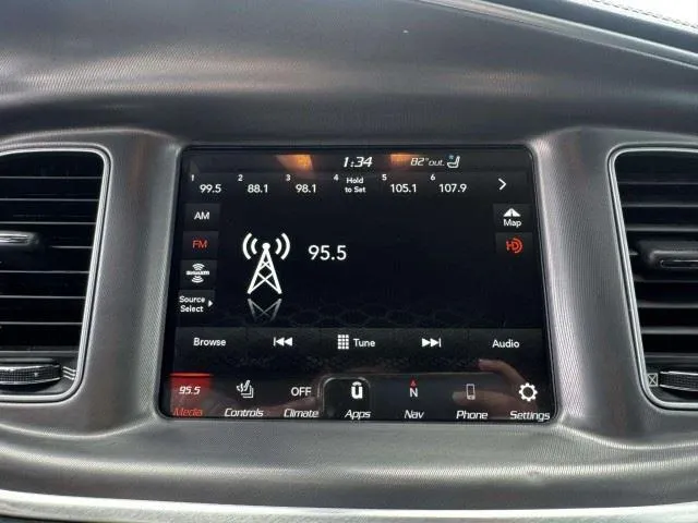Dodge Charger photo 31