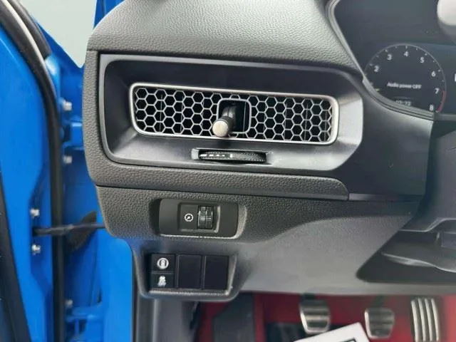 Honda Civic photo 25