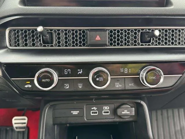 Honda Civic photo 35