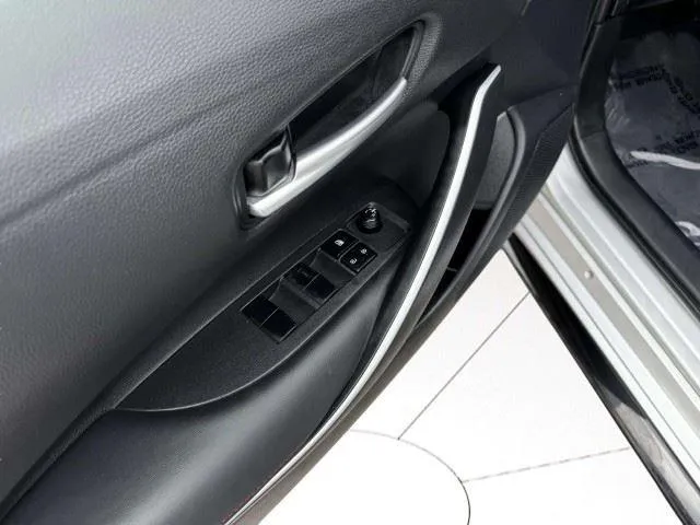 Toyota Corolla photo 19