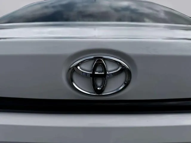 Toyota Corolla photo 16